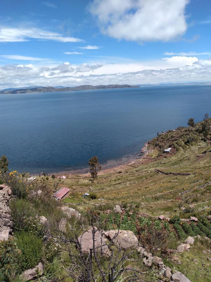 Отель Taquile Familia Celso Уильянопампа Экстерьер фото