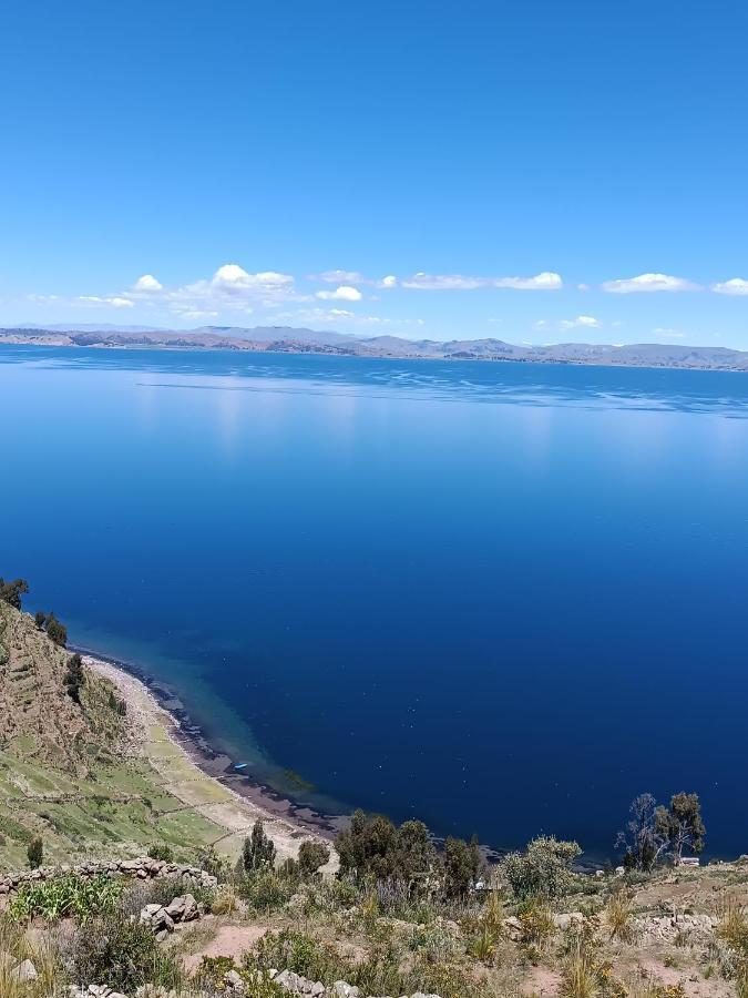 Отель Taquile Familia Celso Уильянопампа Экстерьер фото